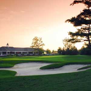 Rattlesnake Point GC: Clubhouse